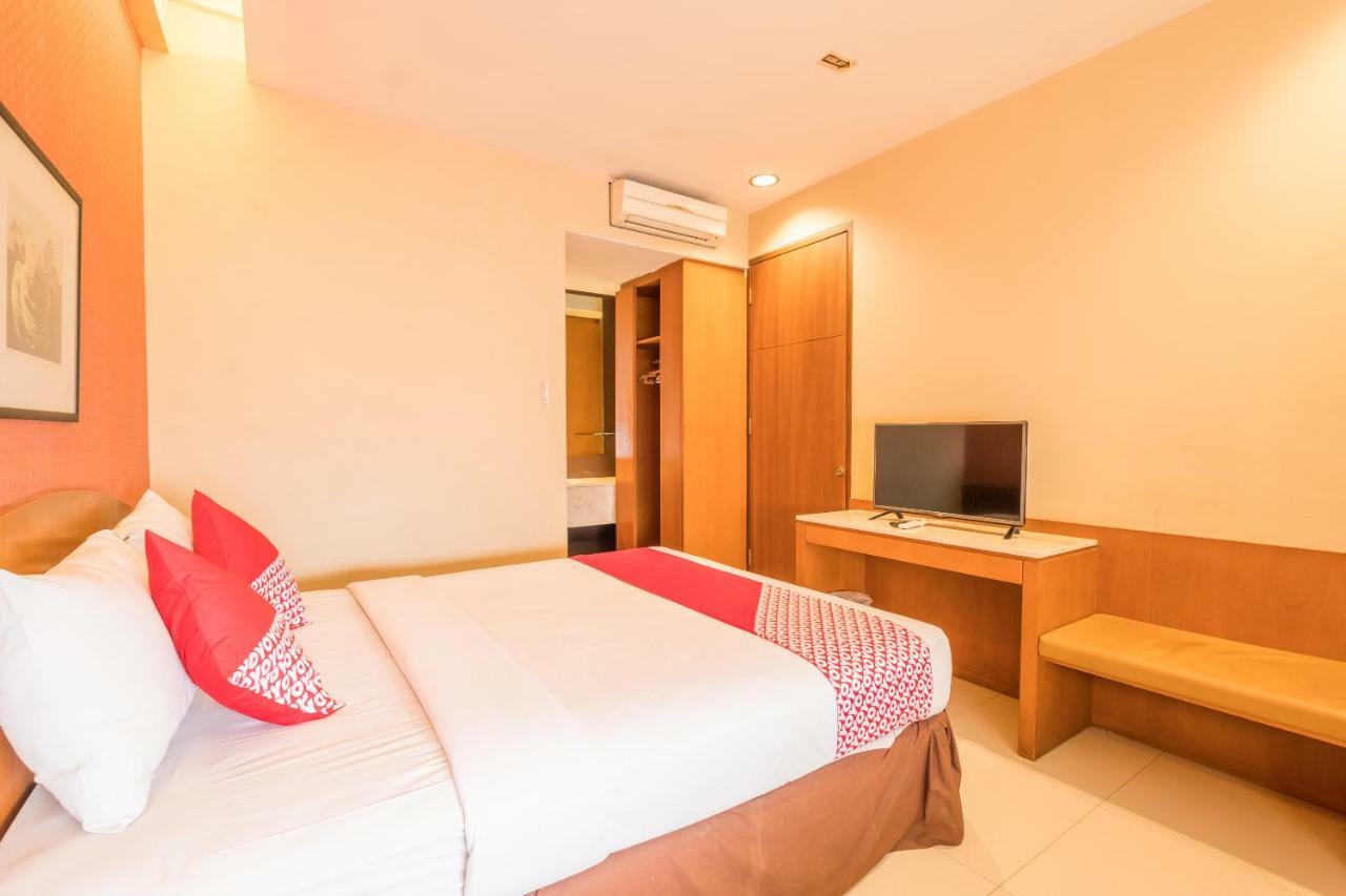 Capital O 874 Hotel Nyland Pasteur Bandung Extérieur photo